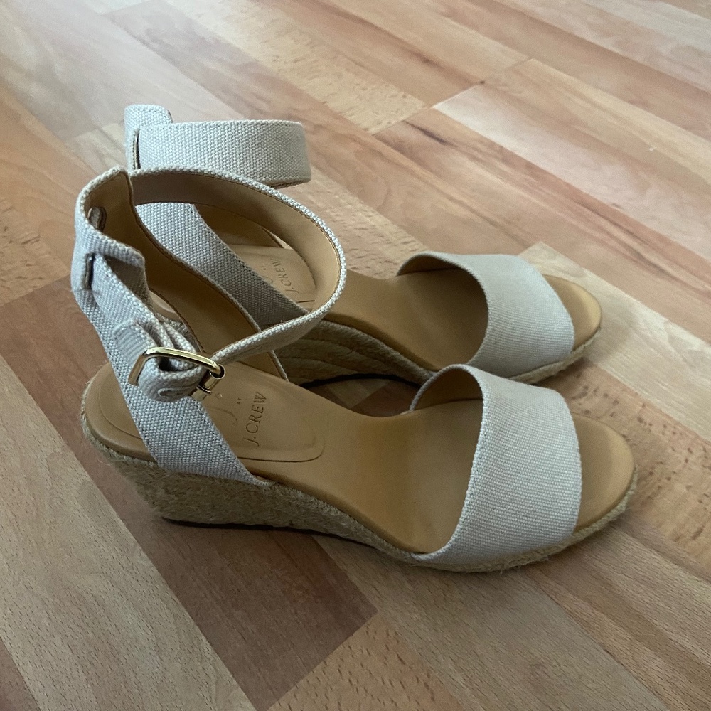 Tan wedges